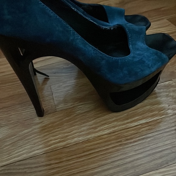 JS pumps with ankle strap - Picture 4 of 4